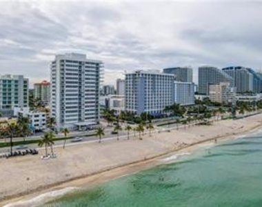 209 N Fort Lauderdale Beach Boulevard - Photo Thumbnail 26