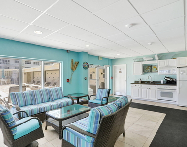 133 N Pompano Beach Boulevard - Photo Thumbnail 25