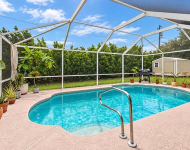 103 Sw Pilsner Circle - Photo Thumbnail 23