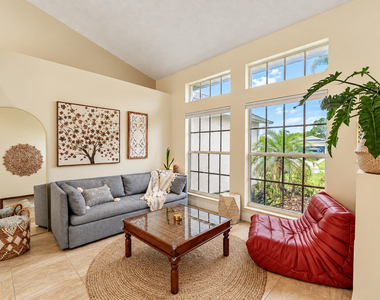 103 Sw Pilsner Circle - Photo Thumbnail 4