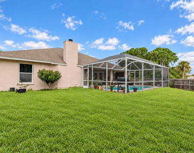 103 Sw Pilsner Circle - Photo Thumbnail 27