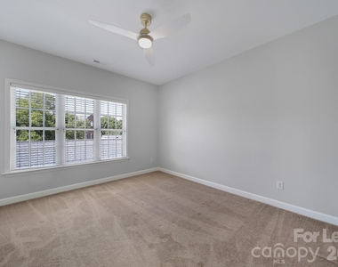 635 Old Meeting Way - Photo Thumbnail 13