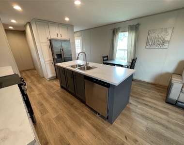 131 Vista Drive - Photo Thumbnail 10