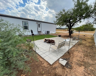 131 Vista Drive - Photo Thumbnail 4
