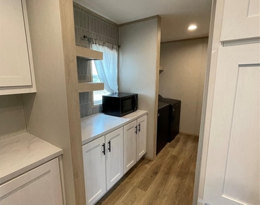 131 Vista Drive - Photo Thumbnail 11