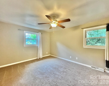 2117 Tarlton Drive - Photo Thumbnail 15