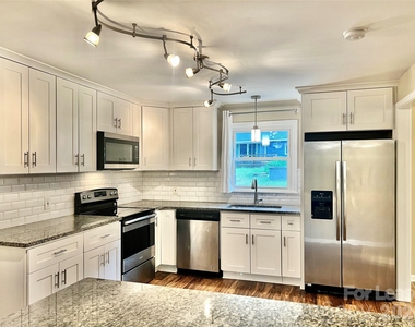 2117 Tarlton Drive - Photo Thumbnail 4