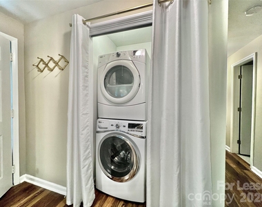 2117 Tarlton Drive - Photo Thumbnail 25