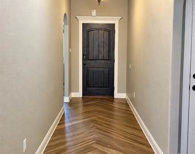 3738 Bettes Lane - Photo Thumbnail 30