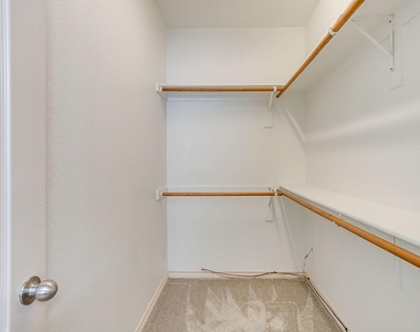 1300 Ocotillo Lane - Photo Thumbnail 21