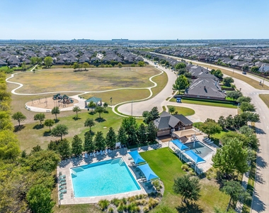 1300 Ocotillo Lane - Photo Thumbnail 37
