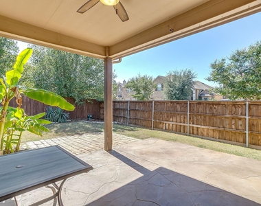 1300 Ocotillo Lane - Photo Thumbnail 34