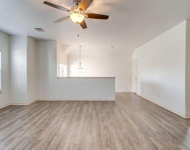 1300 Ocotillo Lane - Photo Thumbnail 23