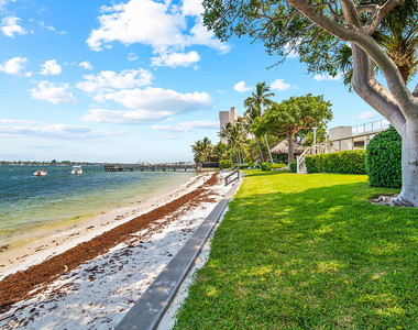 5600 N Flagler Drive - Photo Thumbnail 18