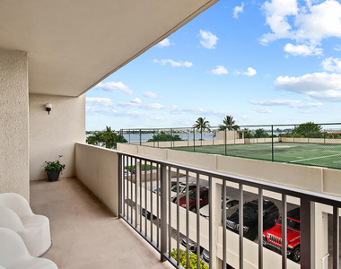 5600 N Flagler Drive - Photo Thumbnail 9
