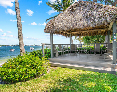 5600 N Flagler Drive - Photo Thumbnail 16