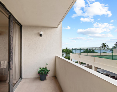 5600 N Flagler Drive - Photo Thumbnail 10