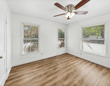 5025 Catalpa Street - Photo Thumbnail 12