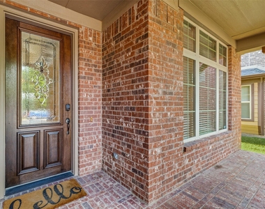 1100 Brendan Drive - Photo Thumbnail 3