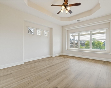 1100 Brendan Drive - Photo Thumbnail 20