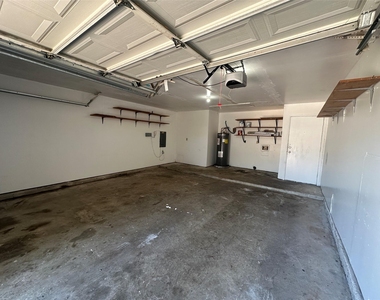 4045 Cavalry Drive - Photo Thumbnail 39