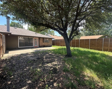 4045 Cavalry Drive - Photo Thumbnail 34