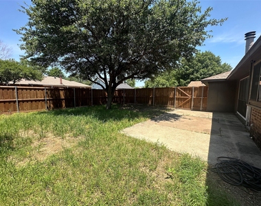 4045 Cavalry Drive - Photo Thumbnail 36