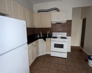985 Nostrand Avenue - Photo Thumbnail 8