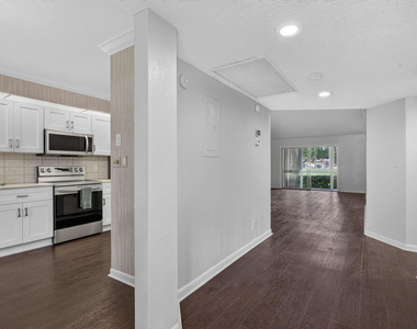 1604 Abaco Drive - Photo Thumbnail 2
