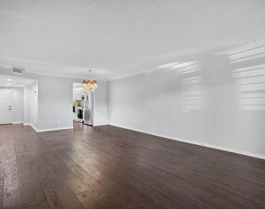 1604 Abaco Drive - Photo Thumbnail 9