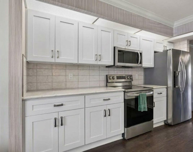 1604 Abaco Drive - Photo Thumbnail 7