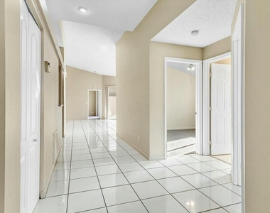 9733 Boca Gardens Circle N - Photo Thumbnail 5