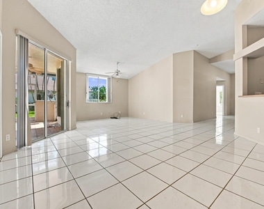 9733 Boca Gardens Circle N - Photo Thumbnail 9