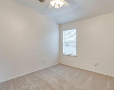 6220 Granite Creek Drive - Photo Thumbnail 16