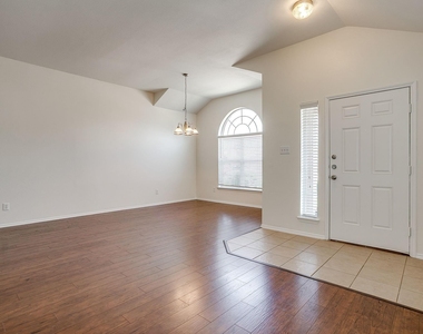 6220 Granite Creek Drive - Photo Thumbnail 4