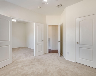 6220 Granite Creek Drive - Photo Thumbnail 20