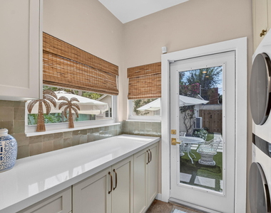 426 30th Street - Photo Thumbnail 15