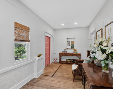 426 30th Street - Photo Thumbnail 8