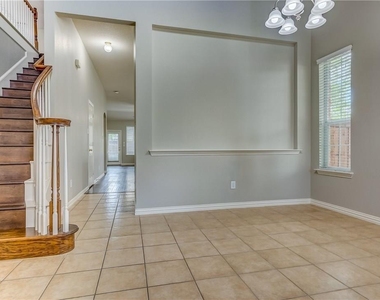 2300 Reston Drive - Photo Thumbnail 4