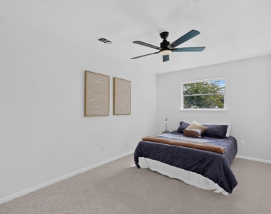 5451 Lubbock Avenue - Photo Thumbnail 15