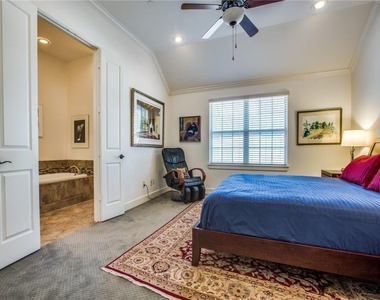 5034 Meridian Lane - Photo Thumbnail 16