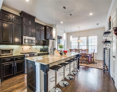 5034 Meridian Lane - Photo Thumbnail 13