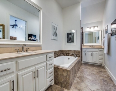 5034 Meridian Lane - Photo Thumbnail 18