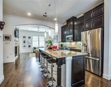 5034 Meridian Lane - Photo Thumbnail 11