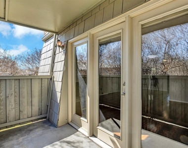 7705 Meadow Park Drive - Photo Thumbnail 16