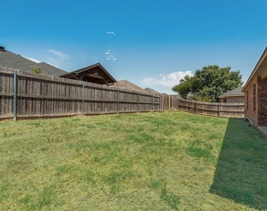 5836 Sunny Meadow Lane - Photo Thumbnail 25