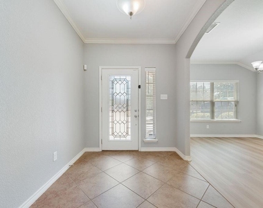 5836 Sunny Meadow Lane - Photo Thumbnail 6