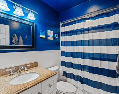 611 East Drive - Photo Thumbnail 22