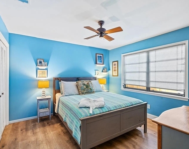 611 East Drive - Photo Thumbnail 40