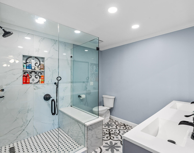 611 East Drive - Photo Thumbnail 20